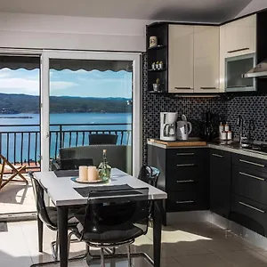 Acapella Apartment
